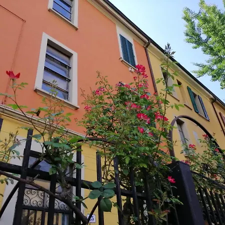 Apartment Beatbo Luxury And Cozy Close To Santorsola-malpighi Hospital